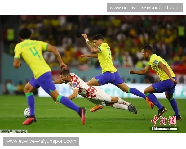 绿茵场上的桑巴风情与格子军团的坚韧:2014巴西世界杯揭幕战燃情回顾